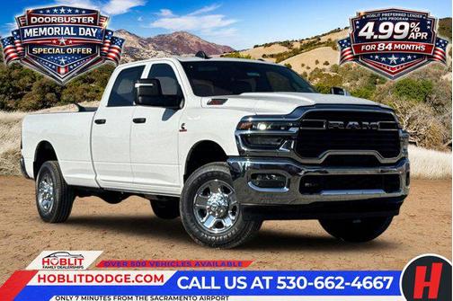 Bright White Clearcoat 2026 RAM 2500 Tradesman Crew Cab 4x4 8' Box