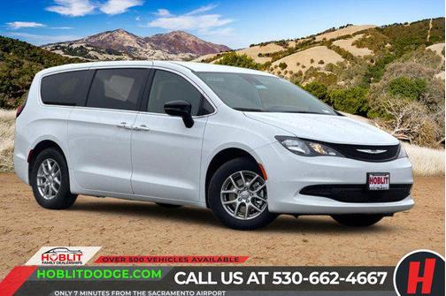 2026 Chrysler Voyager LX