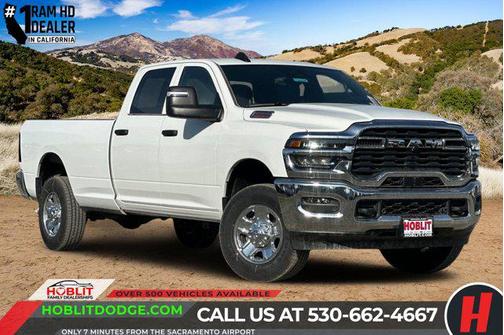 2026 RAM 2500 Tradesman Crew Cab 4x4 8' Box