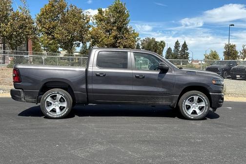 Granite Crystal Metallic Clearcoat 2026 RAM 1500 Express