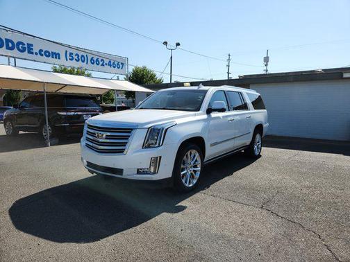 2018 Cadillac Escalade ESV Platinum