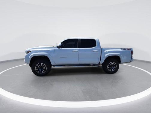 Super White 2021 Toyota Tacoma TRD Sport