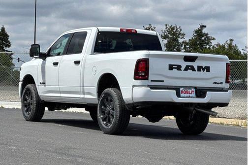 Bright White Clearcoat 2026 RAM 2500 Big Horn Crew Cab 4x4 6'4' Box