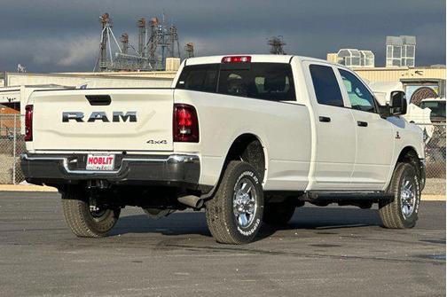 2026 RAM 2500 Tradesman Crew Cab 4x4 8' Box