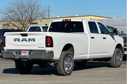 2026 RAM 2500 Tradesman Crew Cab 4x4 8' Box
