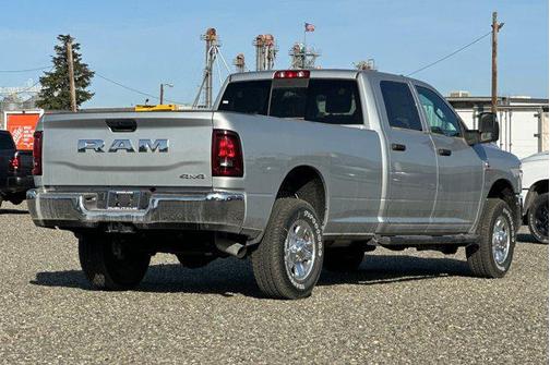 2026 RAM 2500 Tradesman Crew Cab 4x4 8' Box