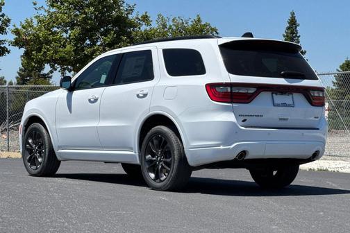 White Knuckle Clearcoat 2026 Dodge Durango GT