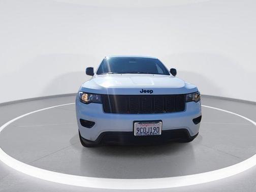 2018 Jeep Grand Cherokee Upland