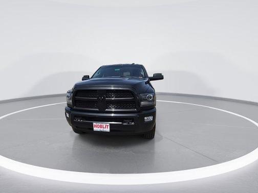 Brilliant Black Crystal Pearlcoat 2017 RAM 2500 Laramie Crew Cab 4x4 6'4' Box