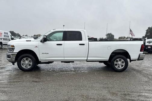 Bright White Clearcoat 2026 RAM 2500 Big Horn