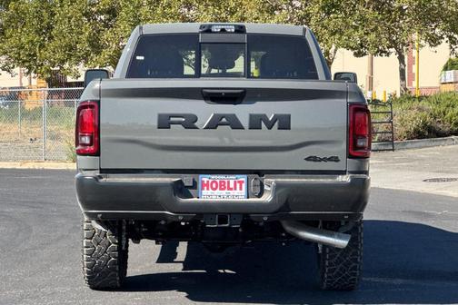 Ceramic Gray Clearcoat 2026 RAM 2500 Warlock Crew Cab 4x4 6'4' Box