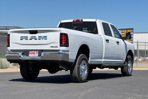 Bright White Clearcoat 2026 RAM 2500 Tradesman Crew Cab 4x4 8' Box