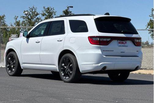 DB Black Clearcoat 2026 Dodge Durango GT RWD