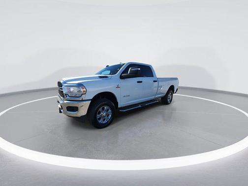 2024 RAM 3500 Big Horn Crew Cab 4x4 8' Box