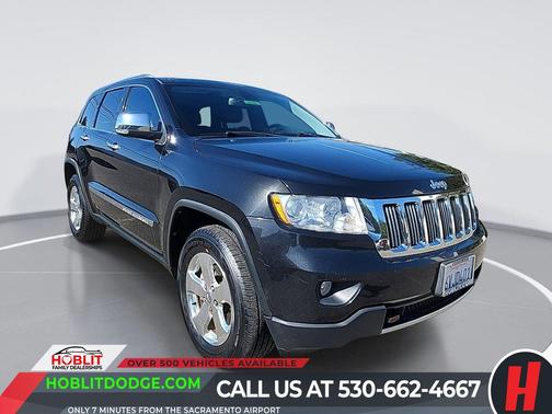 Brilliant Black Crystal Pearlcoat 2012 Jeep Grand Cherokee Limited