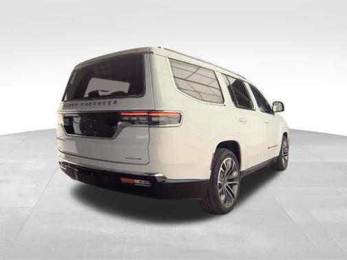 Bright White Clearcoat 2023 Jeep Grand Wagoneer Series III 4x4