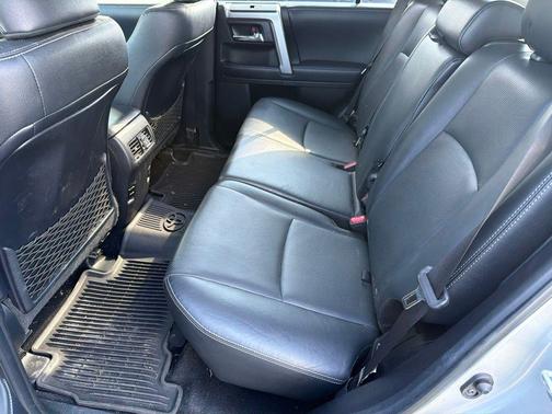 Classic Silver Metallic 2018 Toyota 4Runner Limited
