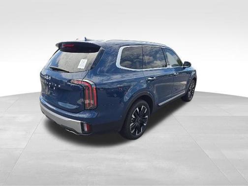 Midnight Lake Blue 2024 Kia Telluride SX