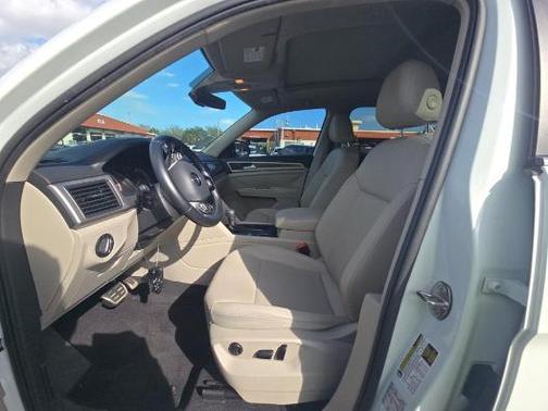 2019 Volkswagen Atlas 3.6L SE w/Technology