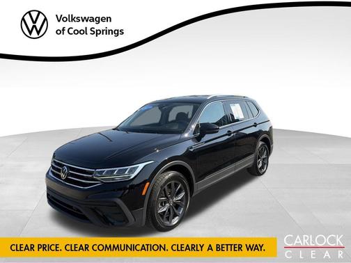 Deep Black 2023 Volkswagen Tiguan 2.0T SE