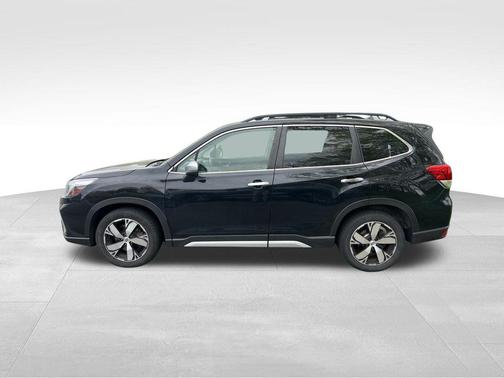 Crystal Black Silica 2019 Subaru Forester Touring