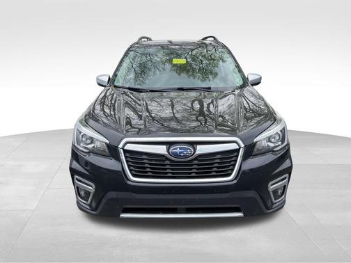 Crystal Black Silica 2019 Subaru Forester Touring