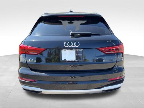 2022 Audi Q3 40 Premium