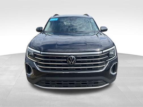 2024 Volkswagen Atlas 2.0T SE w/ Technology