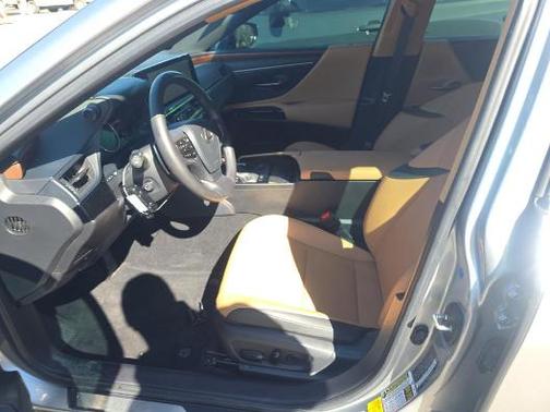 2024 Lexus ES 350 Base