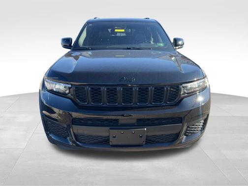 2022 Jeep Grand Cherokee L Altitude