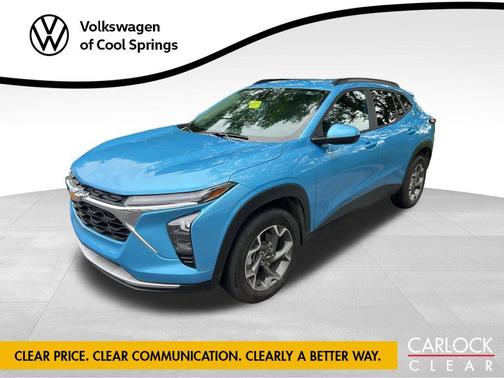 Marina Blue Metallic 2025 Chevrolet Trax LT