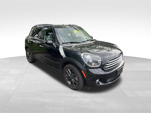 Absolute Black Metallic 2014 MINI Countryman Cooper