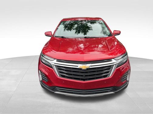 Radiant Red Tintcoat 2023 Chevrolet Equinox 1LT