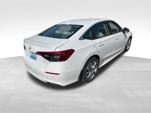 Platinum White Pearl 2022 Honda Civic LX