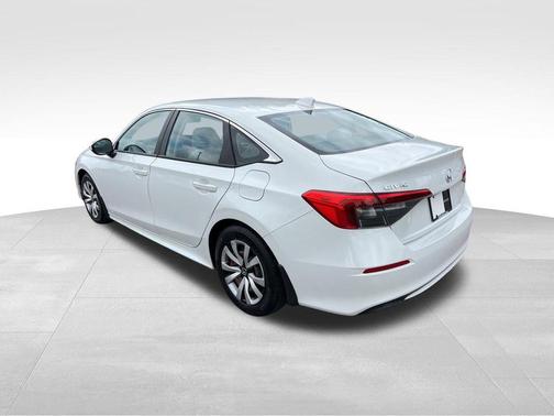 Platinum White Pearl 2022 Honda Civic LX