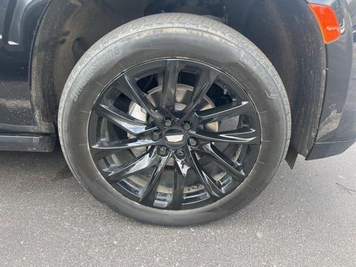 2024 Cadillac Escalade ESV Sport