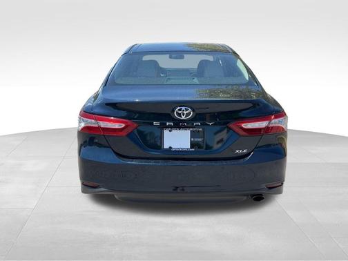 Galactic Aqua Mica 2018 Toyota Camry XLE