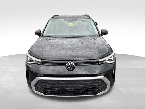 Deep Black Pearl 2025 Volkswagen Taos 1.5T S