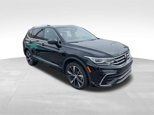 2022 Volkswagen Tiguan 2.0T SEL R-Line 4MOTION