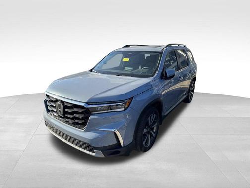 Sonic Gray Pearl 2024 Honda Pilot Elite