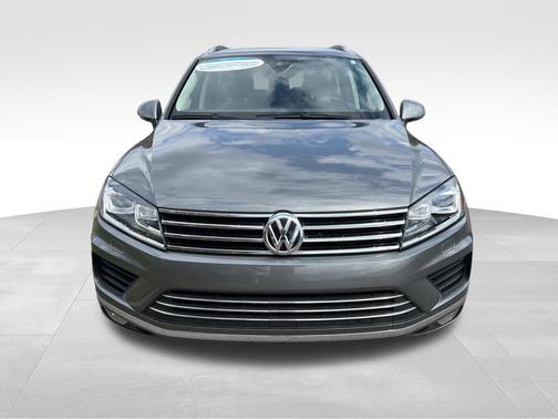 2017 Volkswagen Touareg V6 Sport w/Technology