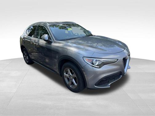 Stromboli Gray Metallic 2021 Alfa Romeo Stelvio Base