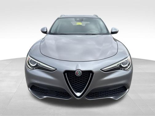 Stromboli Gray Metallic 2021 Alfa Romeo Stelvio Base