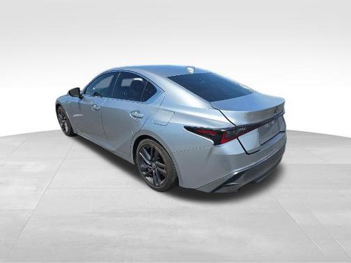 Iridium 2021 Lexus IS 300 Base