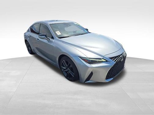 Iridium 2021 Lexus IS 300 Base