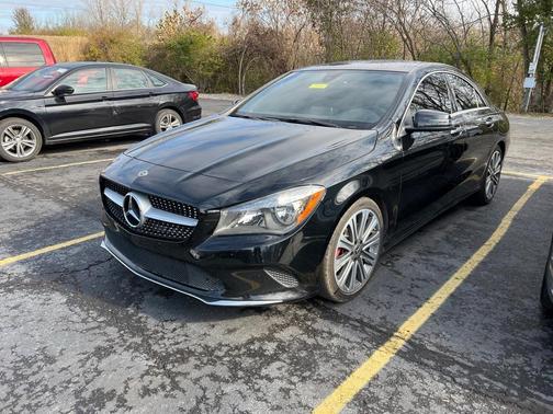 Photo 1 of 6 of 2018 Mercedes-Benz CLA 250 Base 4MATIC