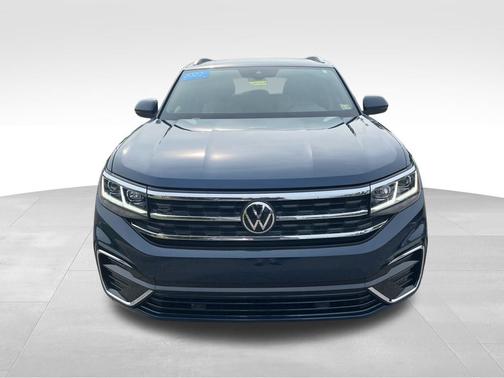 2022 Volkswagen Atlas Cross Sport 2.0T SEL R-Line