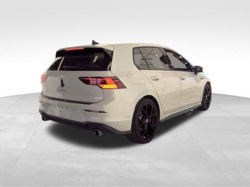 Opal White Pearl/Black Roof 2024 Volkswagen Golf GTI 1.4T TSI