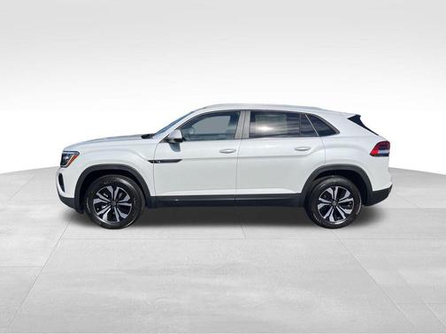 2026 Volkswagen Atlas Cross Sport 2.0T SE