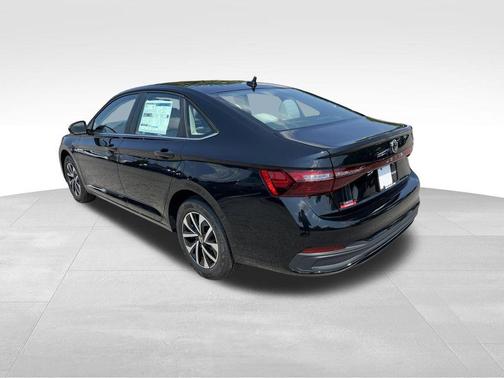 Deep Black Pearl 2026 Volkswagen Jetta 1.4T S